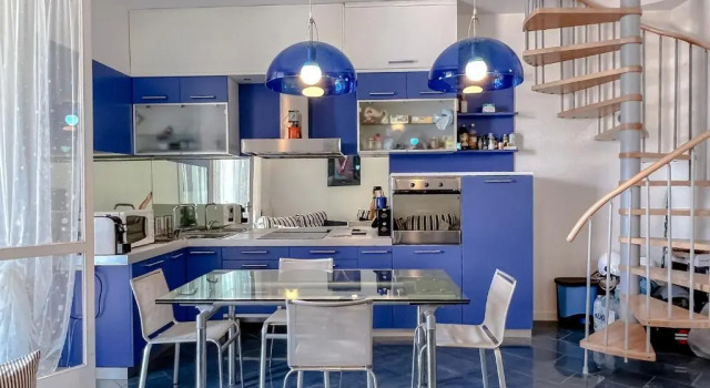 Апартаменты Appartamento in pineta con vista mare e piscina