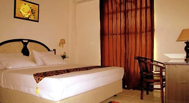 Двухместный номер Deluxe с балконом и с красивым видом из окна Mitra Hotel