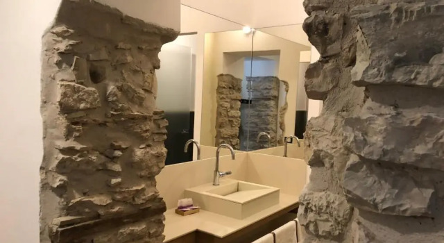 Трёхместный номер Standard Hotel Corona