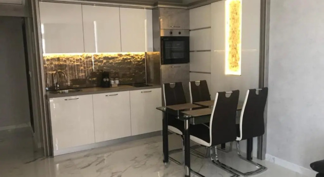 Апартаменты Deluxe Apartcomplex Golden Bay