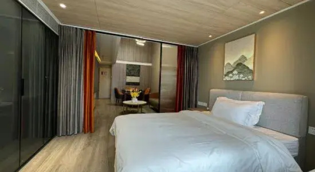 Люкс Fullme International Apartment