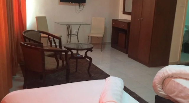 Номер Economy Zaina Plaza Hotel