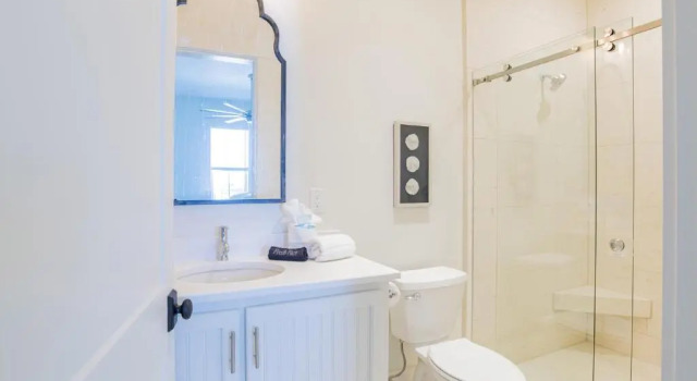 Seaside West 12 Bdrm, 11,5 Bath, Private Pools, Sleeps 36, Prenota Hotel Hotel a Alabama con piscina, Piscina