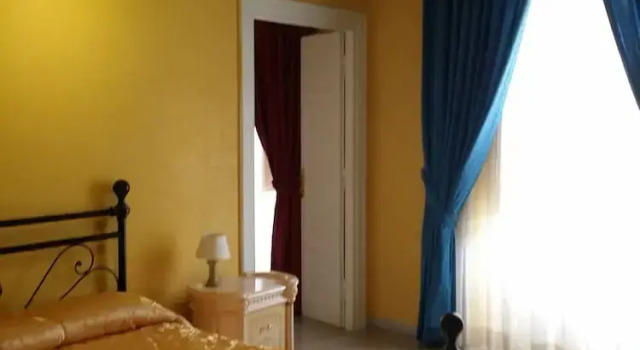 Двухместный номер Standard с балконом и с видом на сад La Breccia A Porta Pia