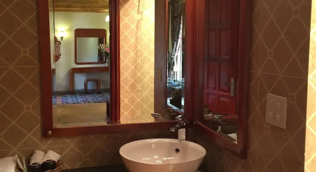 Двухместный номер Luxury с балконом и с видом на горы Sapa Garden Bed and Breakfast