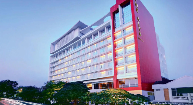 The Alts Hotel, Book Hotel Hotels in Sumatra with Breakfast, Breakfasts