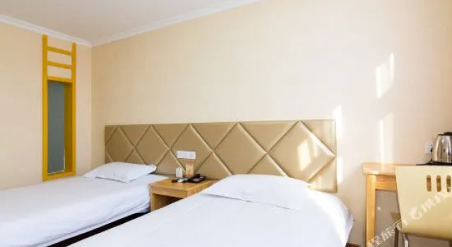 Kaiyue Business Hotel Hanjiang, Prenota Hotel Yangzhou Jiangsu