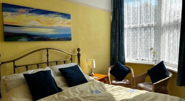 B&B Near the Sea, Забронировать Отель «постель и завтрак» Пейнтон Девон, рядом с Goodrington Station
