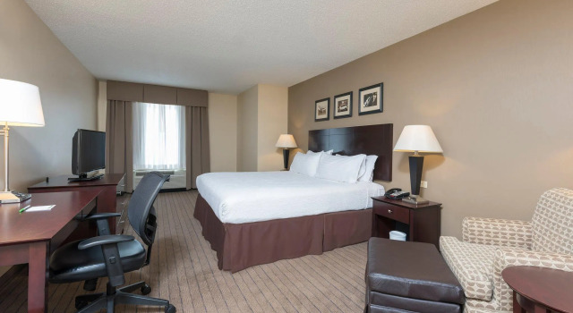Двухместный номер Standard Holiday Inn Aurora North - Naperville by IHG