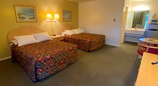 Номер Standard Birchwood inn