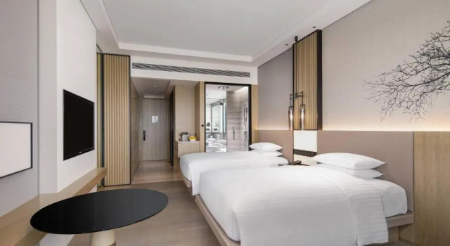 Двухместный номер Deluxe Courtyard by Marriott Chengdu South