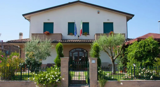 P&P Assisi Camere, Забронировать Отель Бастия-Умбра Умбрия