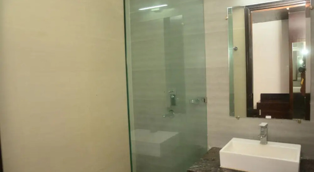 Sai Mukut Service Apartment, Забронировать Апартаменты/квартира Отели штата Махараштры с бассейном, Бассейн