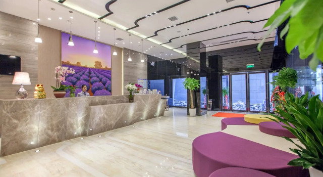 Lavande Hotels Wuhan Zhongshan Avenue Liudu Bridge Metro Station