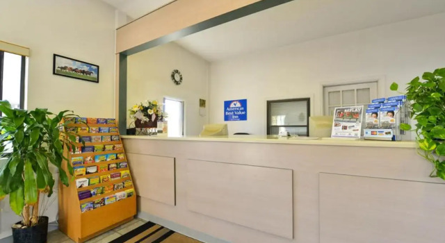 Americas Best Value Inn - Kodak, Забронировать Отель Кодак Теннесси, рядом с Tennessee Smokies Minor League Baseball and Smokies Park