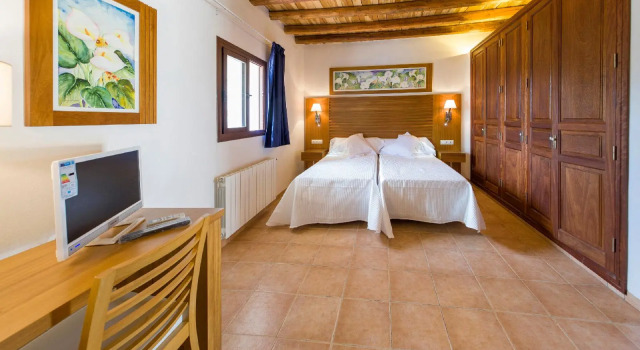 Can Cama, Book Hotel Hotels in Ibiza with a Pool, Swimming Pool