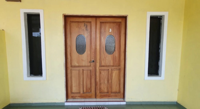 Oyo 90304 Persada Hasra Homestay, Varaa Hotelli Hotellit Johor pysäköinnillä, Pysäköinti