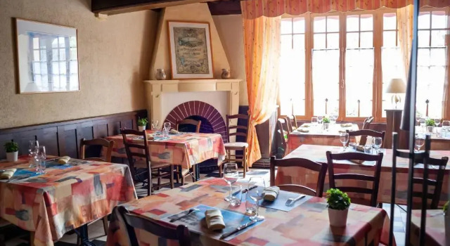 Hotel du Nord - Restaurant le Saint Georges, Boek Hotel Hotels in Franche-Comte met ontbijt, Ontbijt