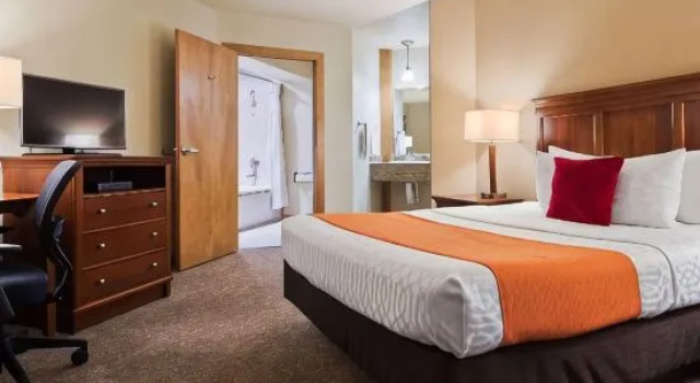 Двухместный люкс с видом на бассейн The Buxton, BW Signature Collection by Best Western