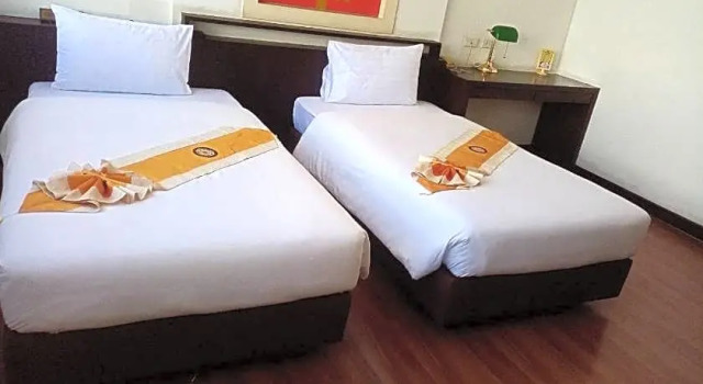 Grand Phranakhon Hotel
