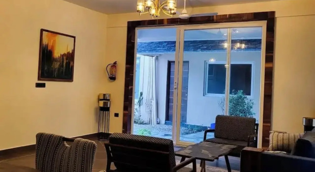 The Cozy Acorn Resort, Rezerwuj Ośrodek wypoczynkowy Hotele w Uttarakhand z basenem, Basen