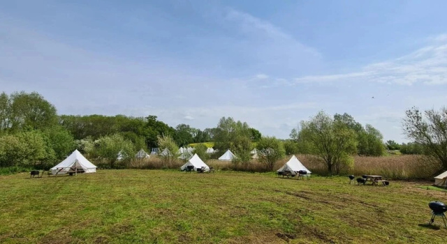 Personal Pitch Tent 6 Persons Glamping 39, Забронировать Кемпинг Кемпинги и глэмпинги Англии, Кемпинг