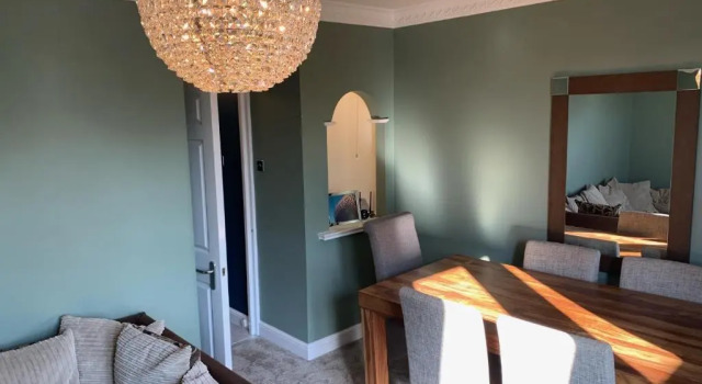 Stylish 2 Bed Penthouse in Trendy Pontcanna