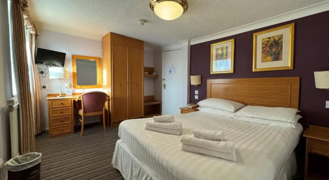 Номер Economy The Chatsworth Hotel