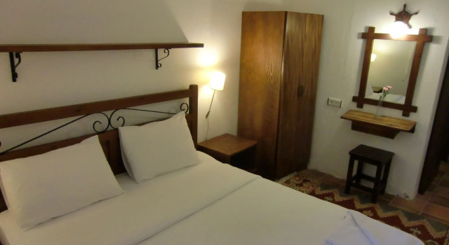 Happy Caretta Hotel
