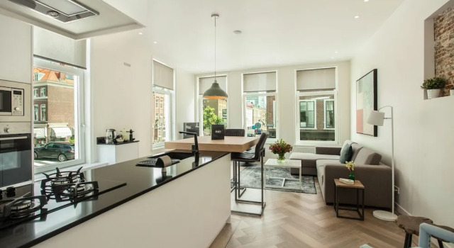 Трёхместные апартаменты с 2 комнатами Stayci Serviced Apartments Denneweg