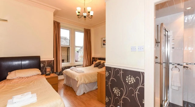 Brae Guesthouse, Boek Pension Hotels in Edinburgh met parkeren, Parkeren