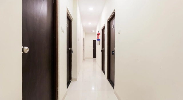 OYO Flagship 30861 Hotel Velocity Vijay Nagar