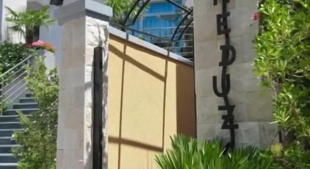 Hotel Meduza