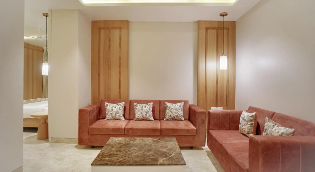 Hotel Four Element