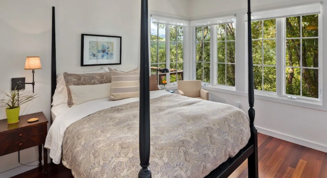 Flicker Hill 1240 by RedAwning, Забронировать Дом для отпуска Глен-Эллен Wine Country - Northern California, рядом с Wine Snob