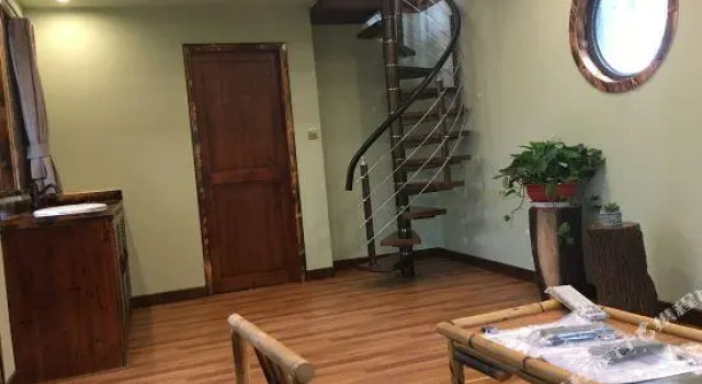 Guizu Buluo Senlinjia Hostel, Prenota Ostello Nanchino Jiangsu