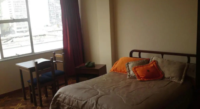 Hotel Manila Plaza