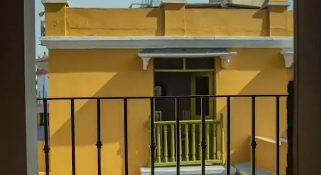2Br Apartment In The Walled City