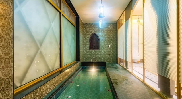 Shilp wellness Resort and Spa, Забронировать Курортный отель Отели Kālundri с бассейном, Бассейн