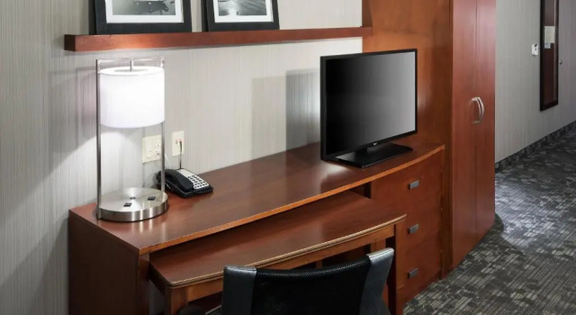 Номер Standard Courtyard by Marriott Santa Clarita Valencia