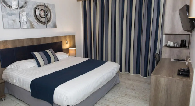 Двухместный номер Comfort с балконом Le Domaine des Oliviers