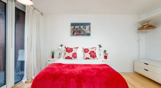 Bright Comfy 2 bed in trendy Dalston
