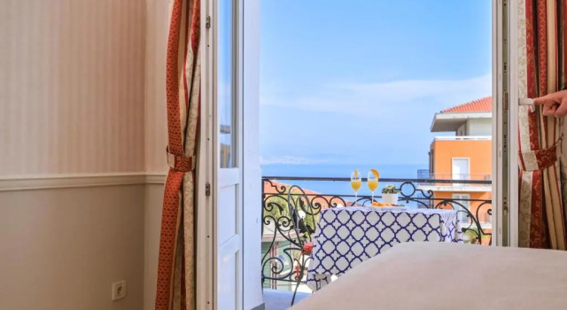 Двухместный номер Standard с видом на море Hotel Continental