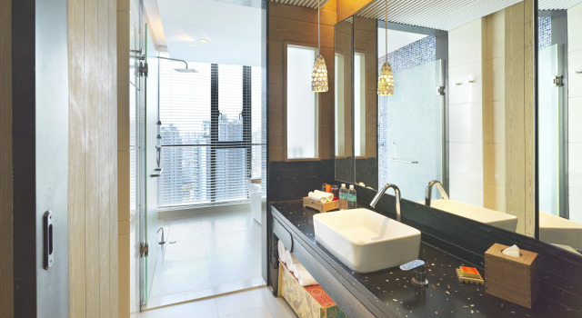 Hotel Indigo Shanghai on The Bund by IHG