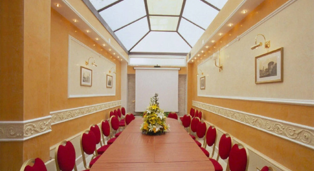 Quisisana, Забронировать Отель СПА-отели Рима, рядом с Кавур, SPA-услуги