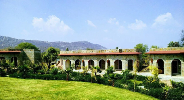 Люкс Van Chhavi Resort