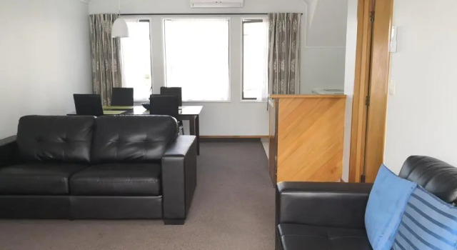 Апартаменты Deluxe Owens Motel