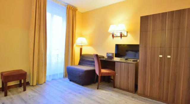 Bahçe manzaralı Klasik çift kişilik oda Hotel Capitole