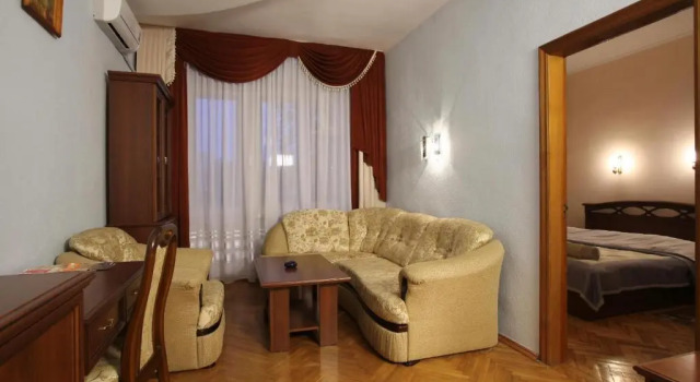 Suite Kremin Hotel