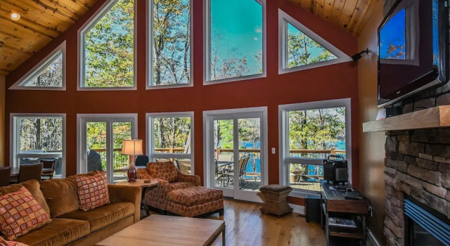 Four Seasons Chateau 5 Bedroom House, Buchen Sie Hotel Hotels in Maryland mit Parkplatz, Parkplätze